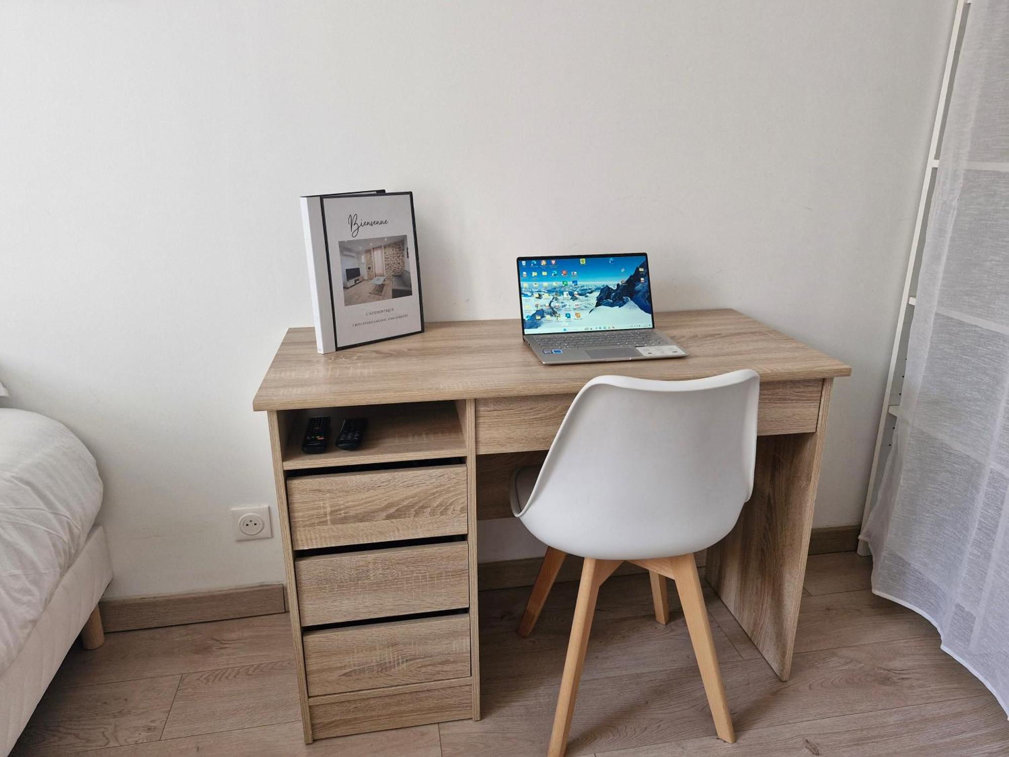 Appartement Tout Confort A 2 Pas Du Centre Ville Aubagne Buitenkant foto