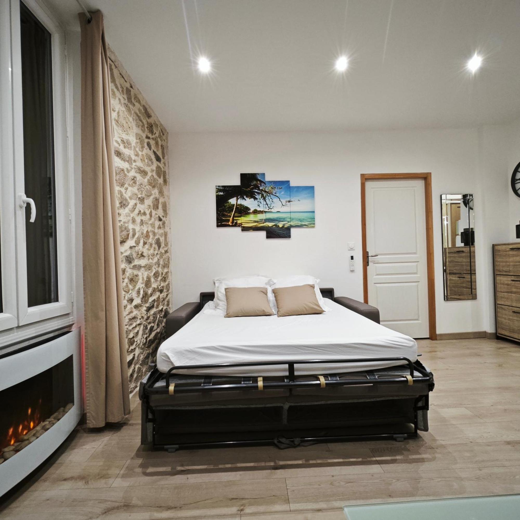 Appartement Tout Confort A 2 Pas Du Centre Ville Aubagne Buitenkant foto